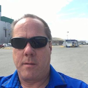 Meet your Posher, Ross